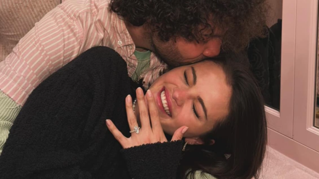 Benny Blanco rediseñará los diamantes descartados del anillo de Selena Gomez