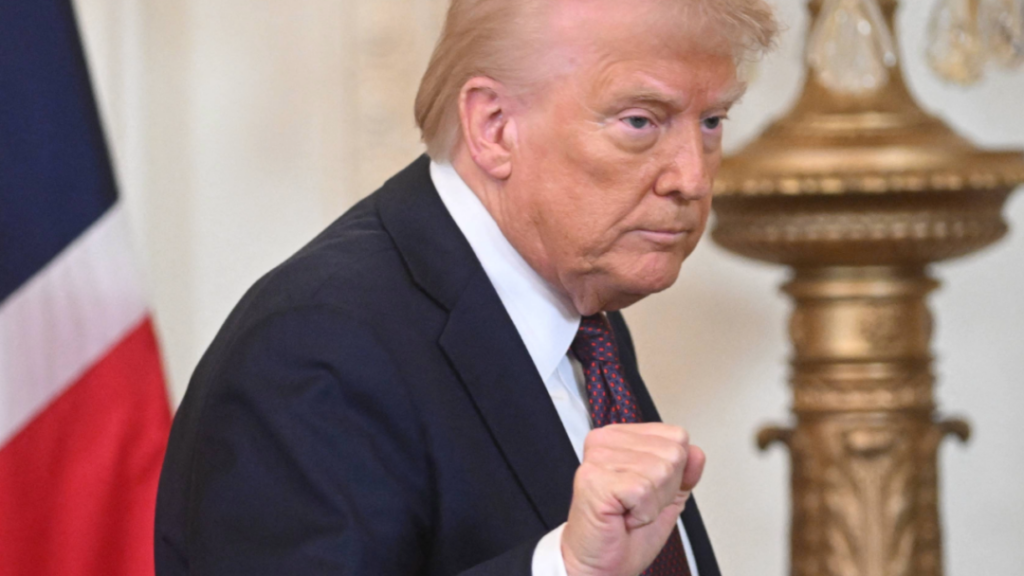 Trump firmará un decreto que establece el inglés como idioma oficial de EEUU