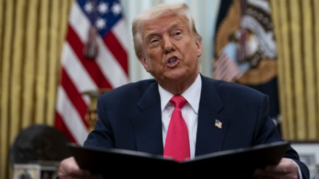 Trump suspende aranceles durante 90 días a países que no tomaron represalias contra EE. UU.