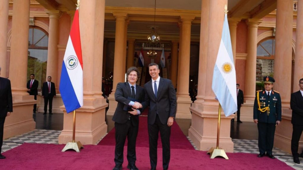 Paraguay y Argentina acuerdan trabajar unidos frente a los desafíos regionales