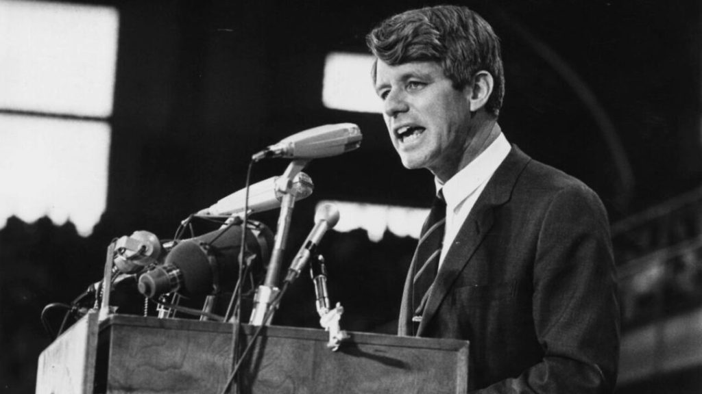 EE. UU. desclasifica más de 10 mil documentos sobre el asesinato de Robert F. Kennedy