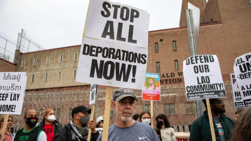 Agentes del gobierno Trump a la caza de migrantes en restaurantes de Washington
