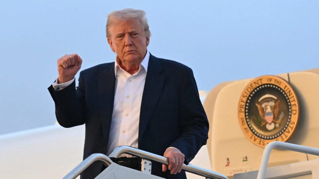 Trump anuncia aranceles del 100% a las películas producidas en el extranjero