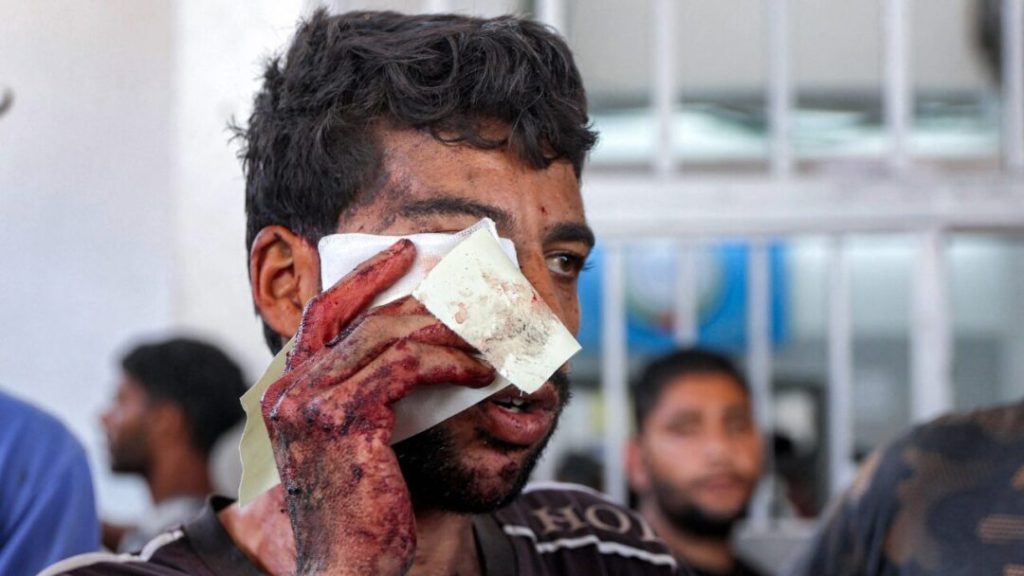 Más de 50 muertos por disparos israelíes cerca de centro de ayuda en Gaza
